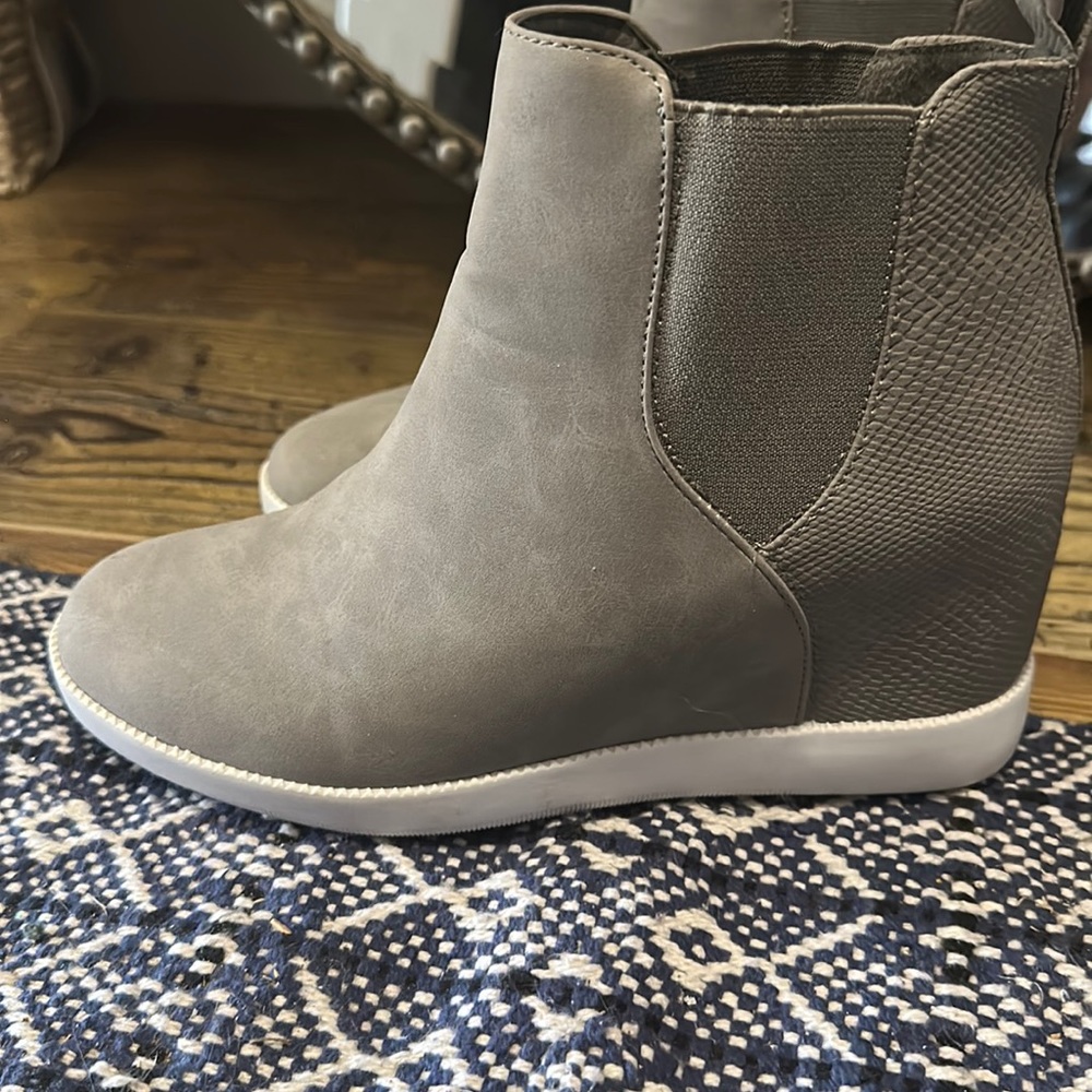 Cute boots